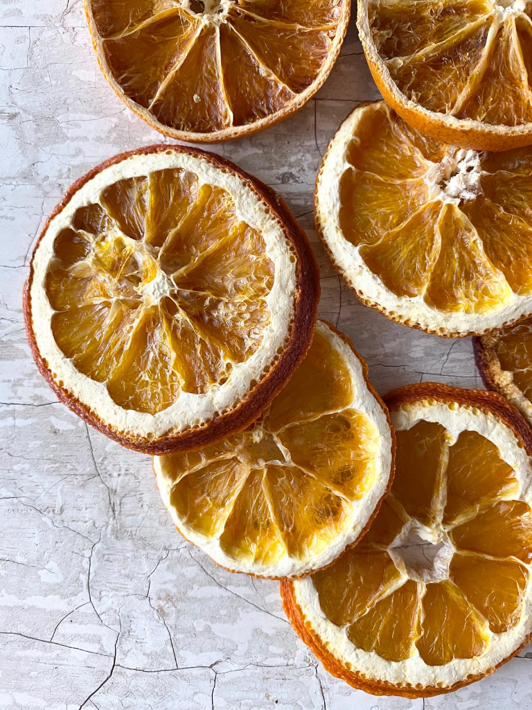 How to Make Dried Orange Slices - Vintage Roots Home